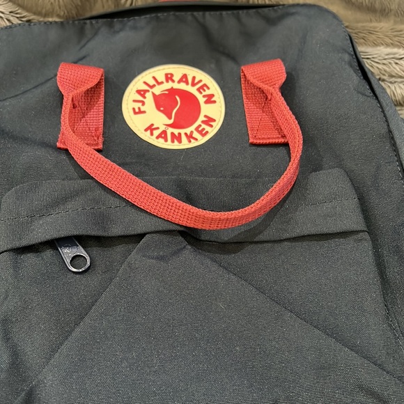 Fjallraven kanken backpack - Picture 4 of 5